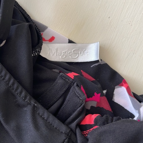 MagicSuit bathing suit Size 10 - Picture 4 of 4